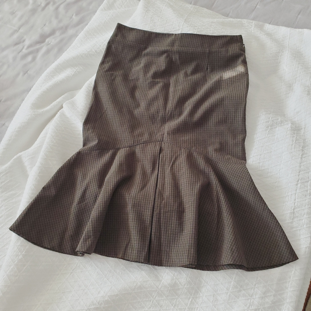 Le Château  "Librarian Chic" Plaid Fall Bell Skirt